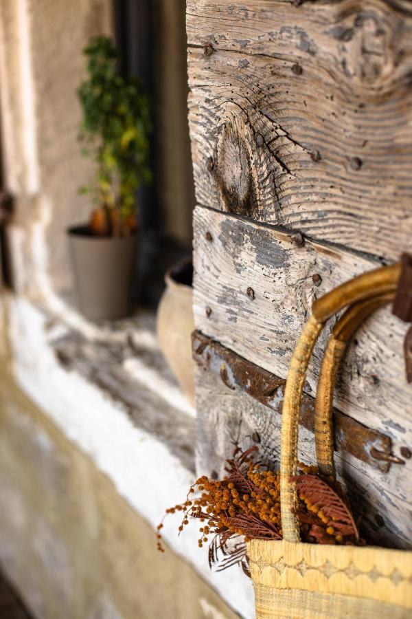 La Maison D'Aime Saint-Quentin-la-Poterie Exteriör bild