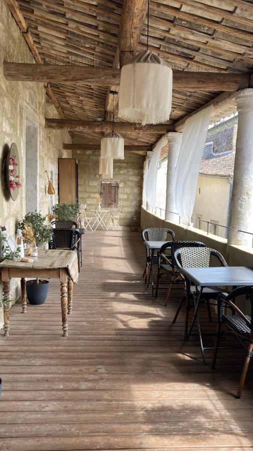 La Maison D'Aime Saint-Quentin-la-Poterie Exteriör bild
